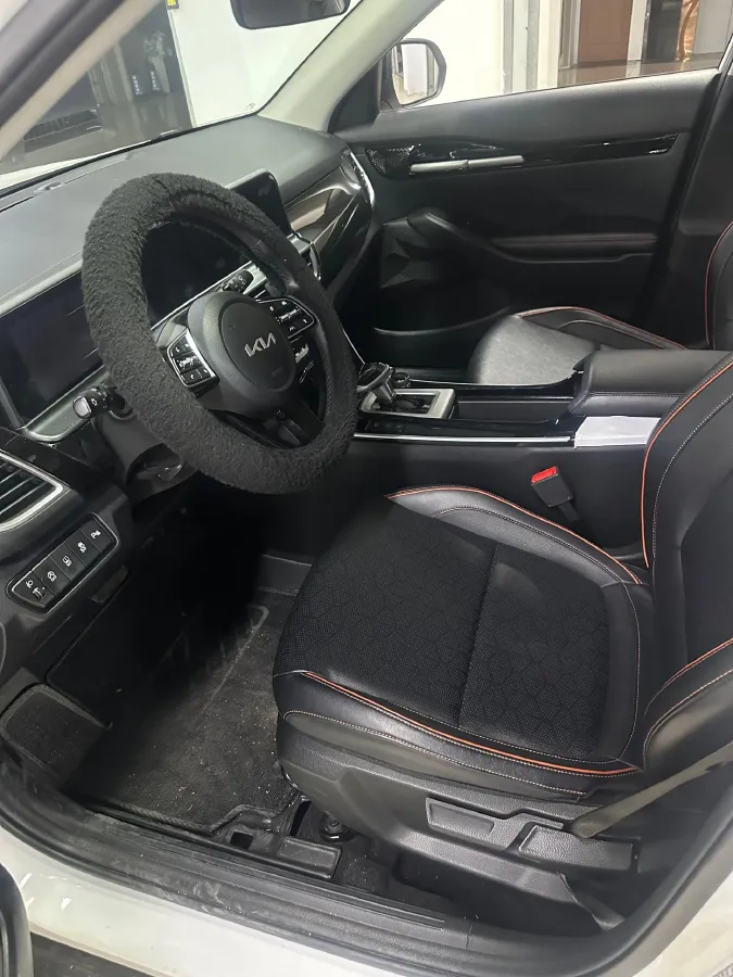 2023 Kia Seltos 1.5L 115HP L4 CVT,autocango,china used car exporter,china ev exporter,chinese used car exporter,chinese used ev exporter