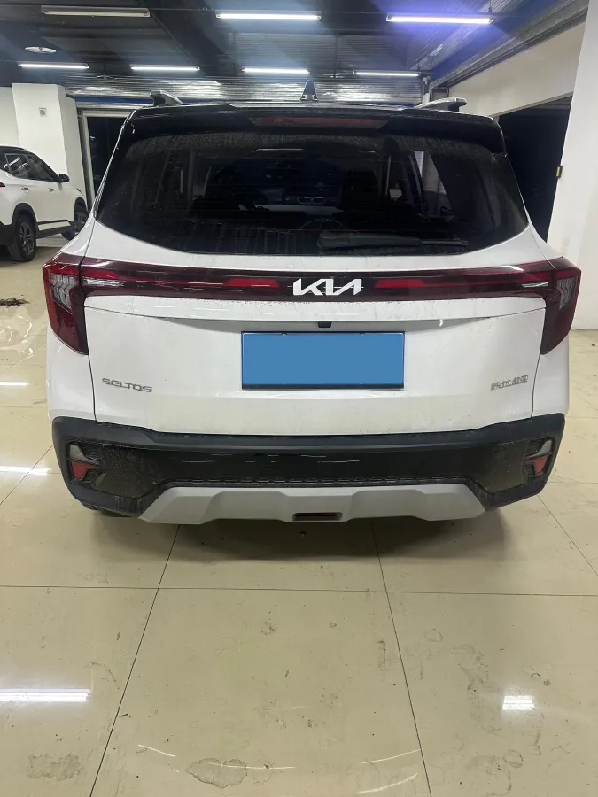 2023 Kia Seltos 1.5L 115HP L4 CVT,autocango,china used car exporter,china ev exporter,chinese used car exporter,chinese used ev exporter