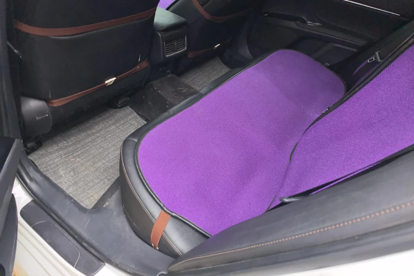 2022 Toyota Camry 2.0L 178HP L4 CVT,autocango,china used car exporter,china ev exporter,chinese used car exporter,chinese used ev exporter