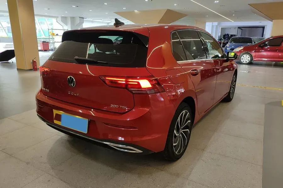 2021 Volkswagen Golf 1.2T 116HP L4 7DCT,autocango,china used car exporter,china ev exporter,chinese used car exporter,chinese used ev exporter