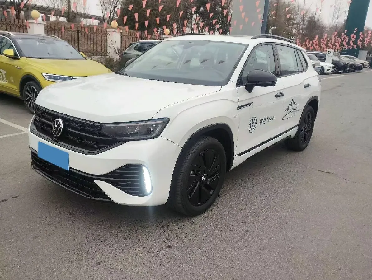 2023 Volkswagen Tayron 2.0T 220HP L4 7DCT,autocango,china used car exporter,china ev exporter,chinese used car exporter,chinese used ev exporter