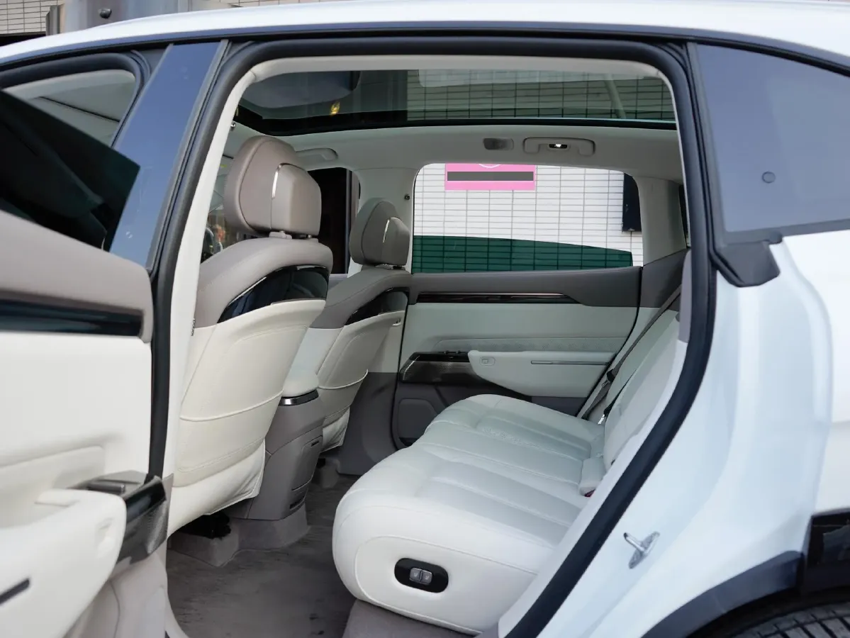 2025 Zeekr 7X BEV 75KWH,autocango,china used car exporter,china ev exporter,chinese used car exporter,chinese used ev exporter