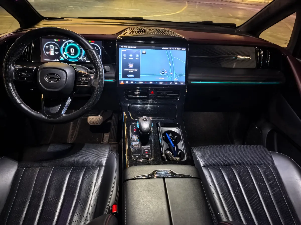 2023 GAC Trumpchi M8 2.0T 252HP L4 8AT,autocango,china used car exporter,china ev exporter,chinese used car exporter,chinese used ev exporter