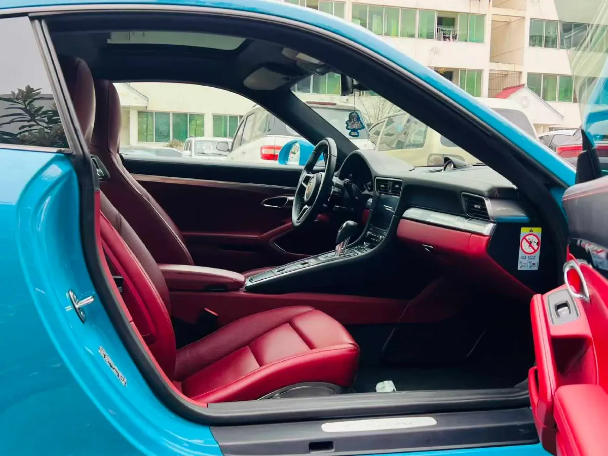 2016 Porsche 911 3.0T 420HP H6 7DCT,autocango,china used car exporter,china ev exporter,chinese used car exporter,chinese used ev exporter