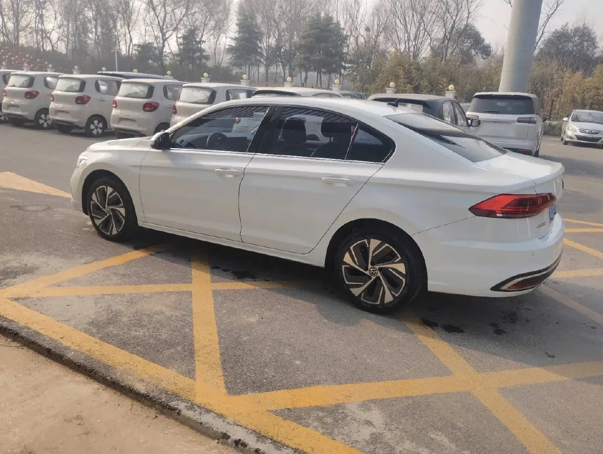 2023 Volkswagen Bora 1.2T 116HP L4 7DCT,autocango,china used car exporter,china ev exporter,chinese used car exporter,chinese used ev exporter
