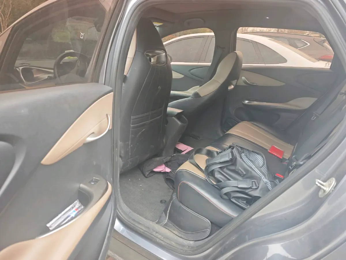 2023 BYD Dolphin BEV 44.928KWH,autocango,china used car exporter,china ev exporter,chinese used car exporter,chinese used ev exporter