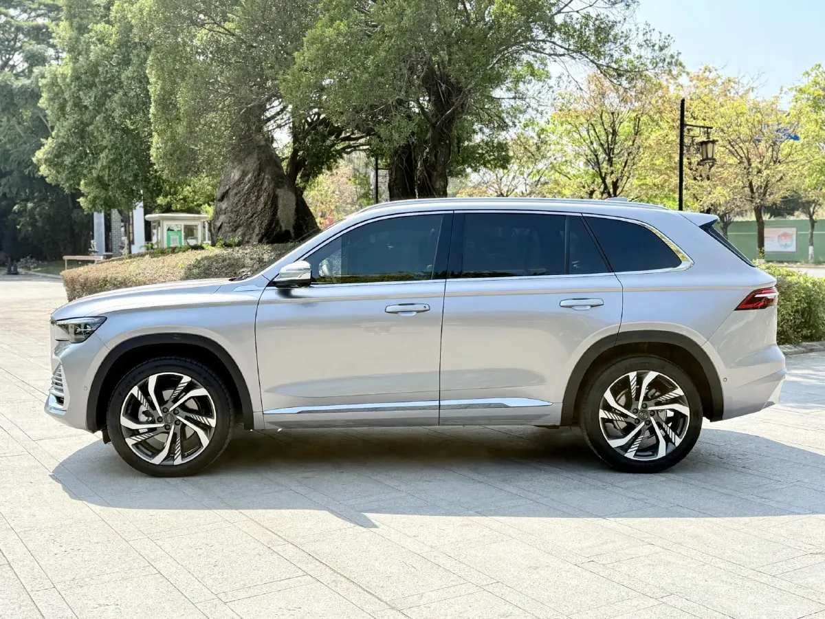 2021 Geely Monjaro 2.0T 218HP L4 7DCT,autocango,china used car exporter,china ev exporter,chinese used car exporter,chinese used ev exporter