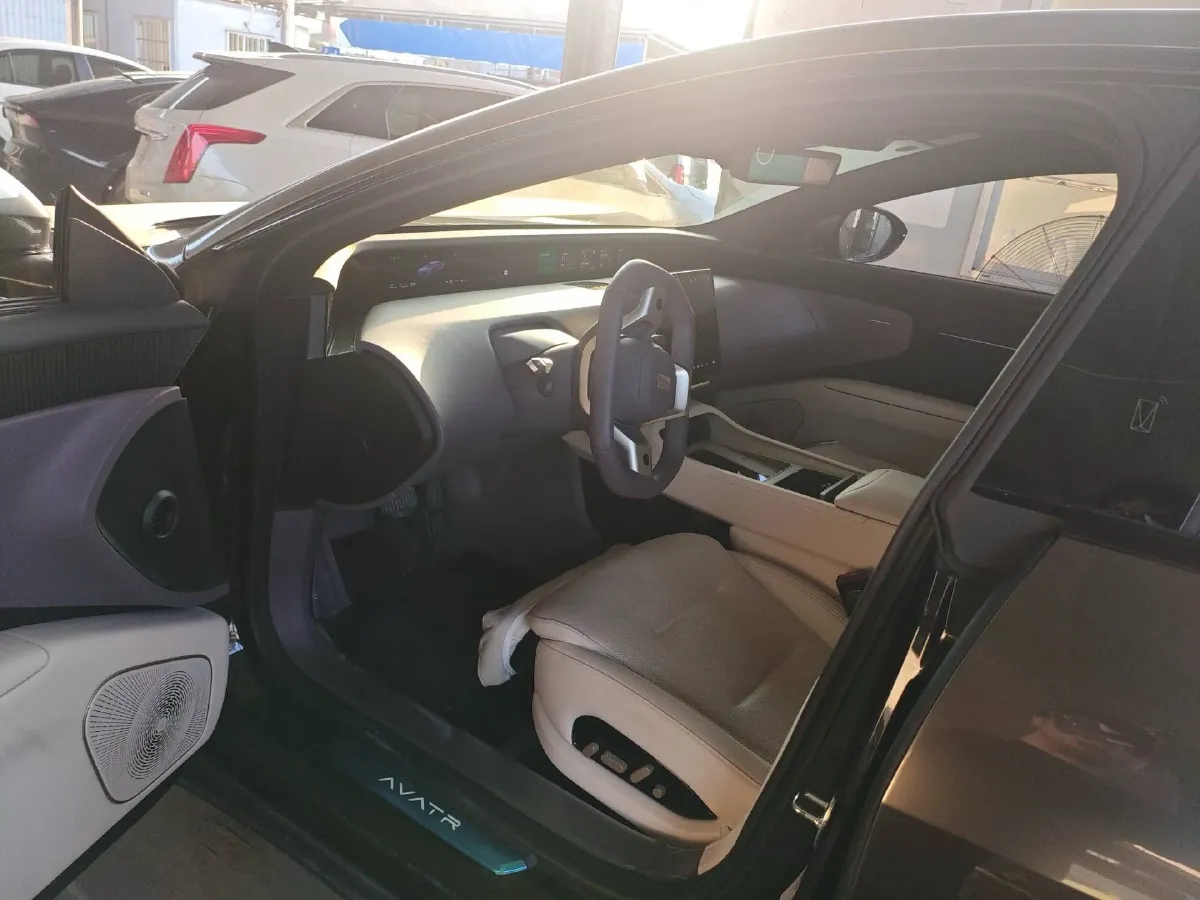 2023 Avatr 12 BEV 94.5KWH,autocango,china used car exporter,china ev exporter,chinese used car exporter,chinese used ev exporter