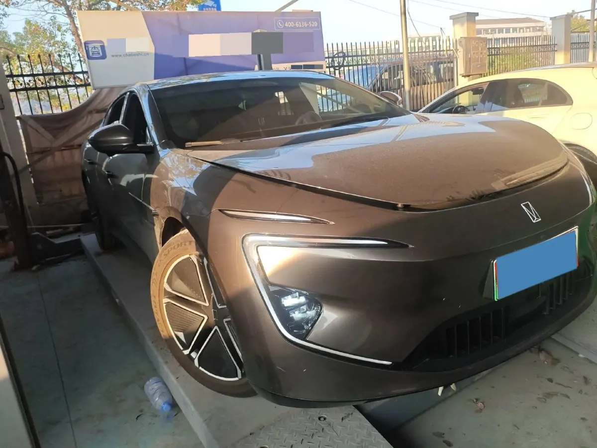 2023 Avatr 12 BEV 94.5KWH,autocango,china used car exporter,china ev exporter,chinese used car exporter,chinese used ev exporter