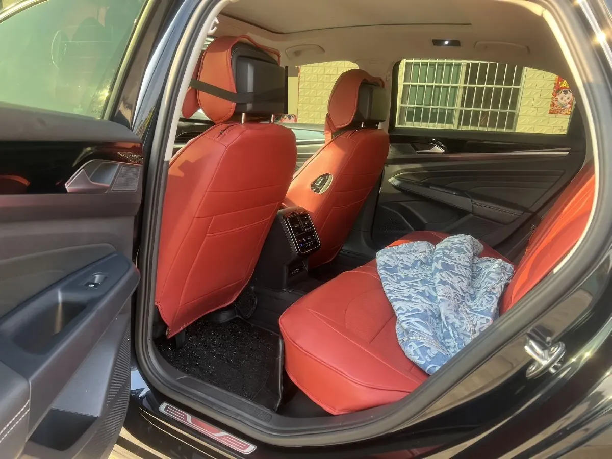 2024 Volkswagen Passat 2.0T 186HP L4 7DCT,autocango,china used car exporter,china ev exporter,chinese used car exporter,chinese used ev exporter