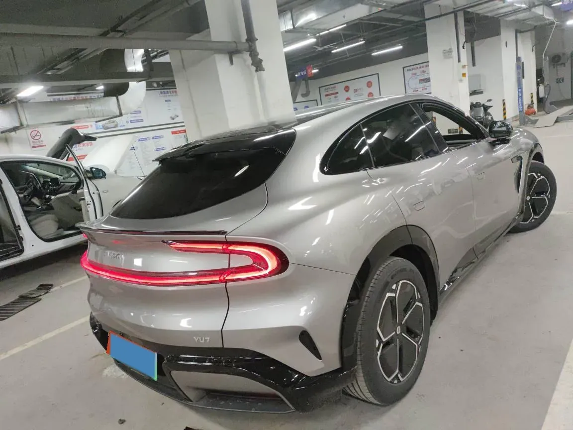 2025 MI YU7 BEV,autocango,china used car exporter,china ev exporter,chinese used car exporter,chinese used ev exporter