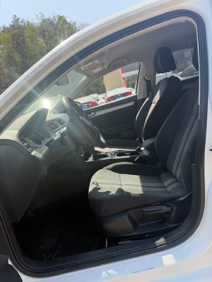 2017 Volkswagen Lamando 1.4T 131HP L4 7DCT,autocango,china used car exporter,china ev exporter,chinese used car exporter,chinese used ev exporter