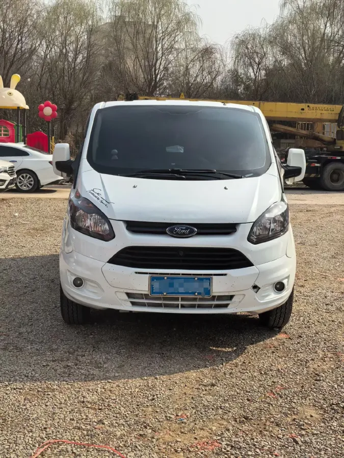 2019 Ford Transit 2.0T 121HP L4 5MT,autocango,china used car exporter,china ev exporter,chinese used car exporter,chinese used ev exporter