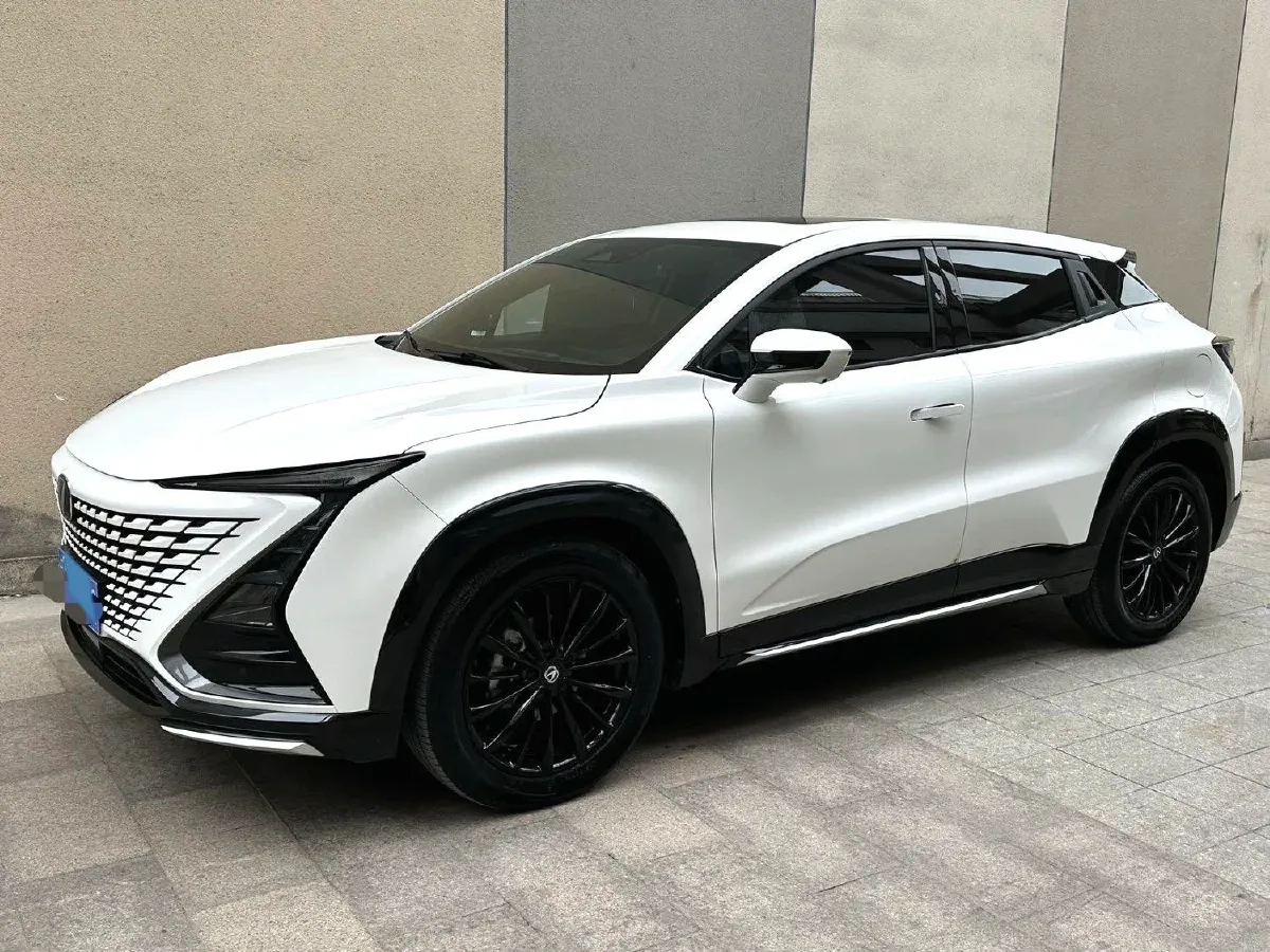 2023 ChangAn UNI-T 1.5T 188HP L4 7DCT,autocango,china used car exporter,china ev exporter,chinese used car exporter,chinese used ev exporter