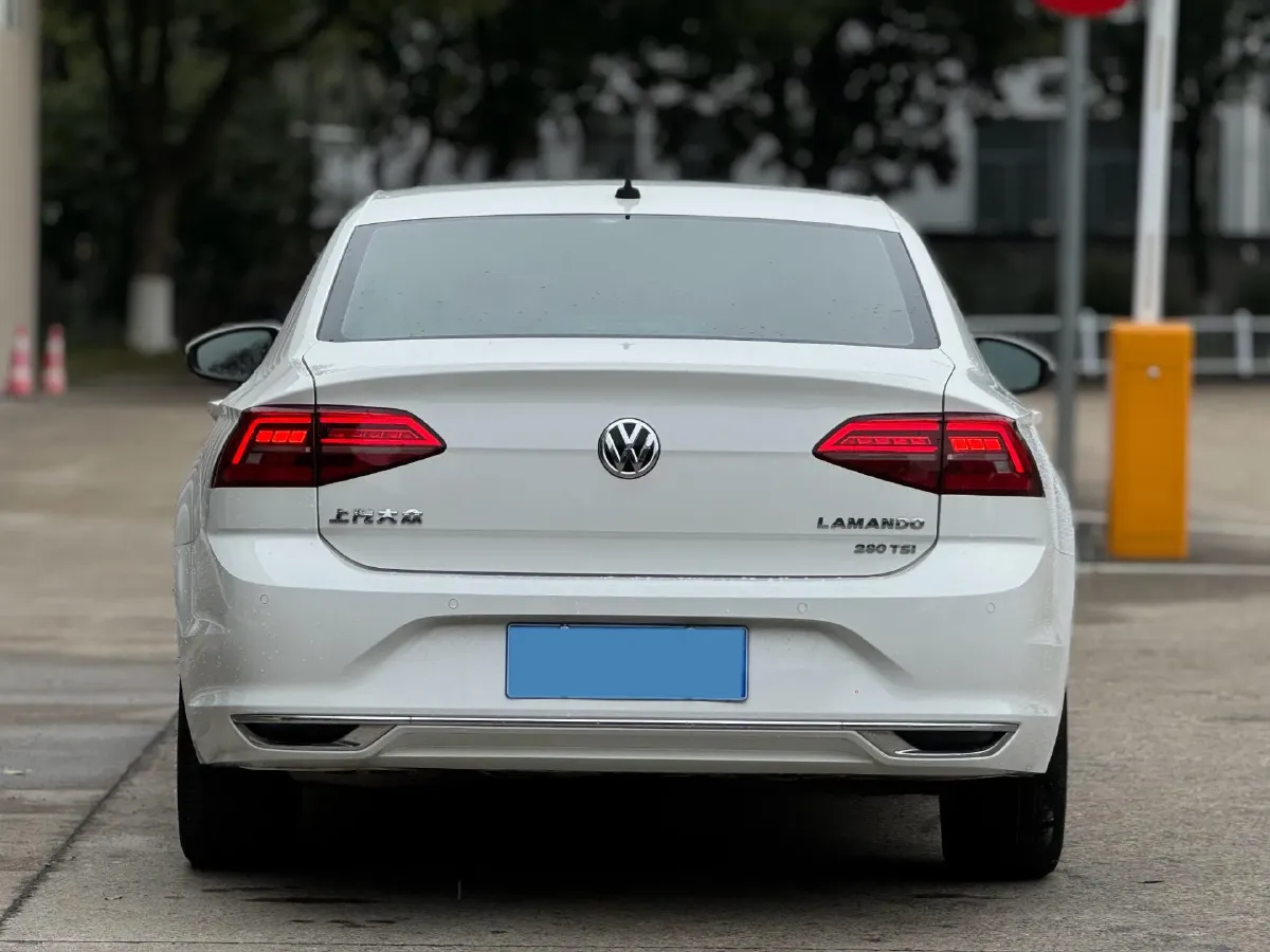 2019 Volkswagen Passat 1.4T 150HP L4 7DCT,autocango,china used car exporter,china ev exporter,chinese used car exporter,chinese used ev exporter