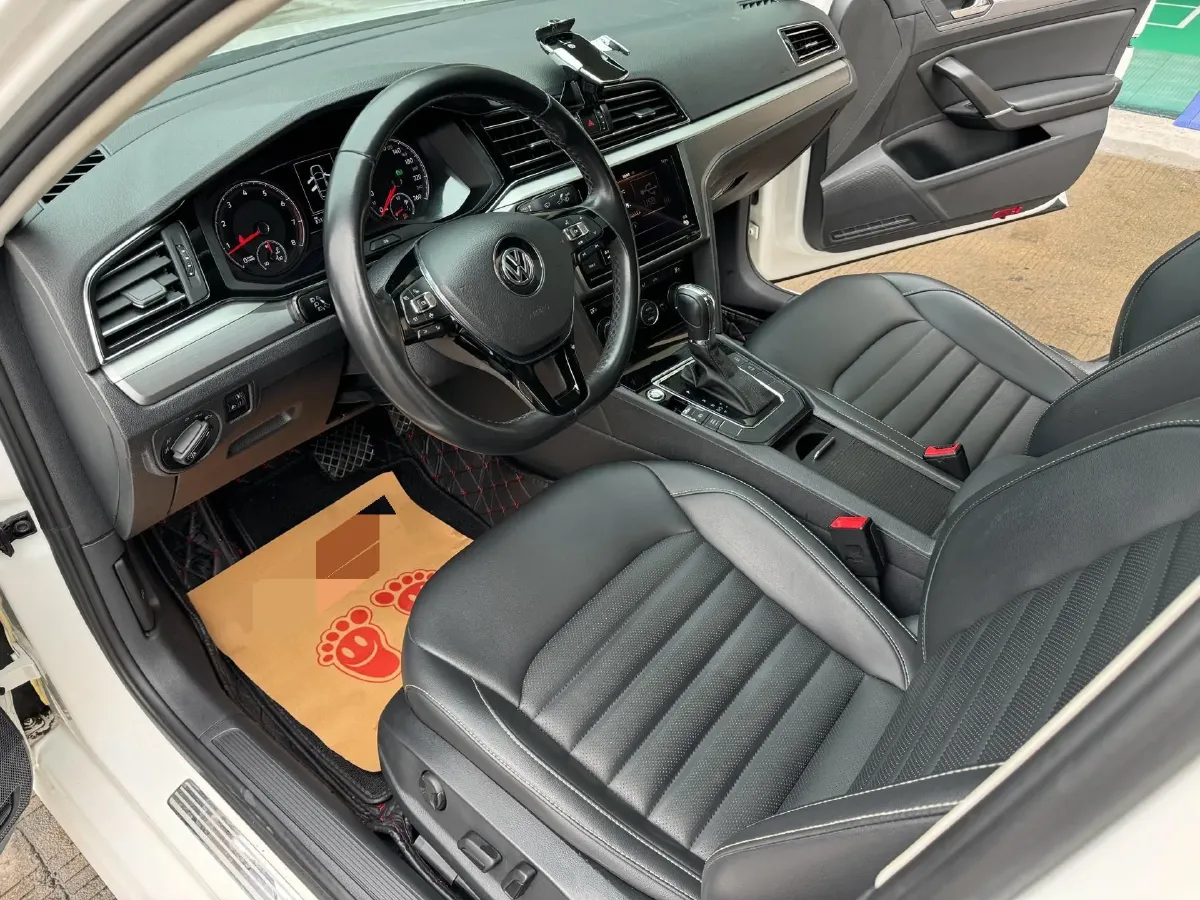 2019 Volkswagen Passat 1.4T 150HP L4 7DCT,autocango,china used car exporter,china ev exporter,chinese used car exporter,chinese used ev exporter