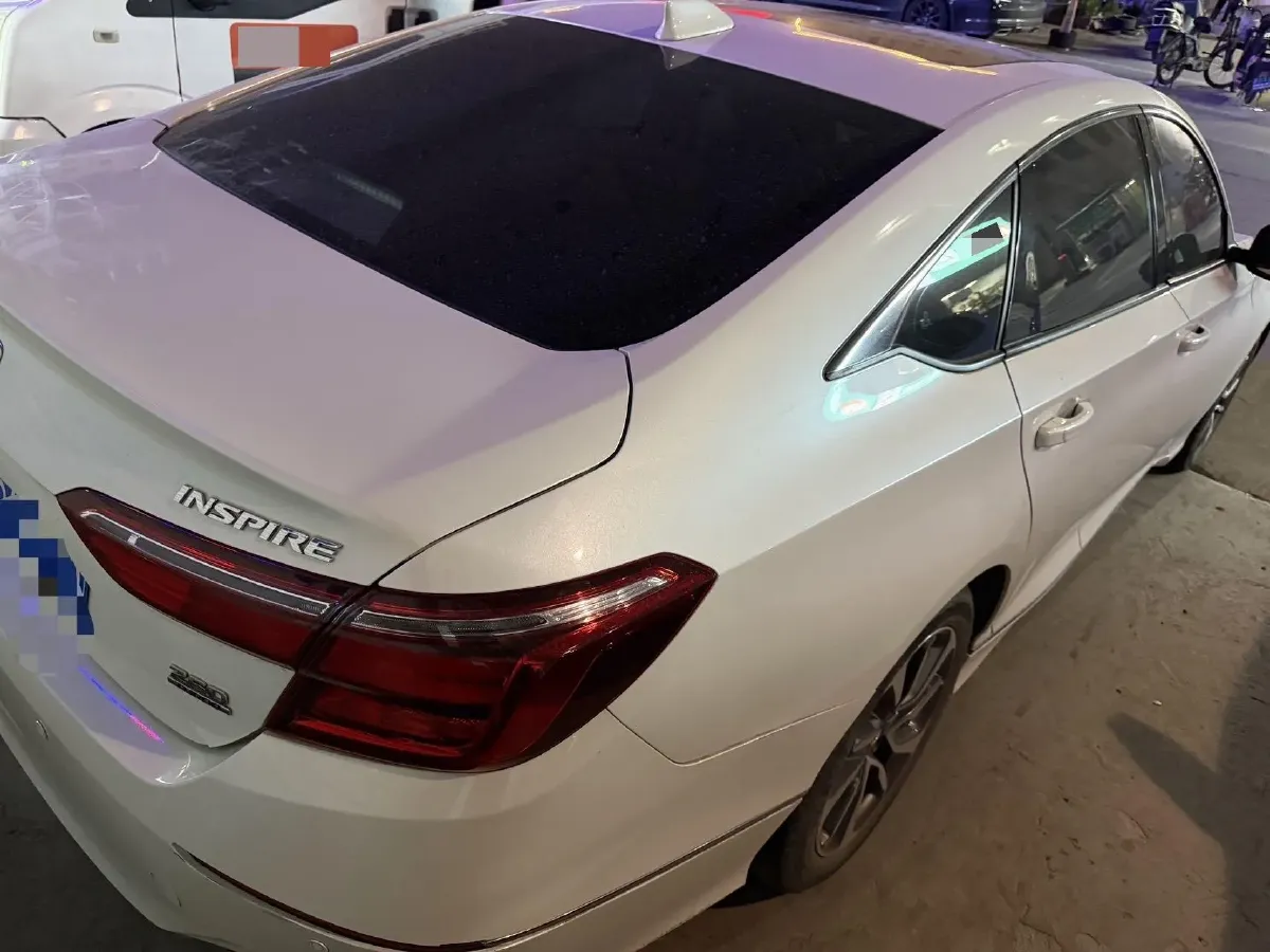 2019 Honda Inspire 1.5T 194HP L4 CVT,autocango,china used car exporter,china ev exporter,chinese used car exporter,chinese used ev exporter