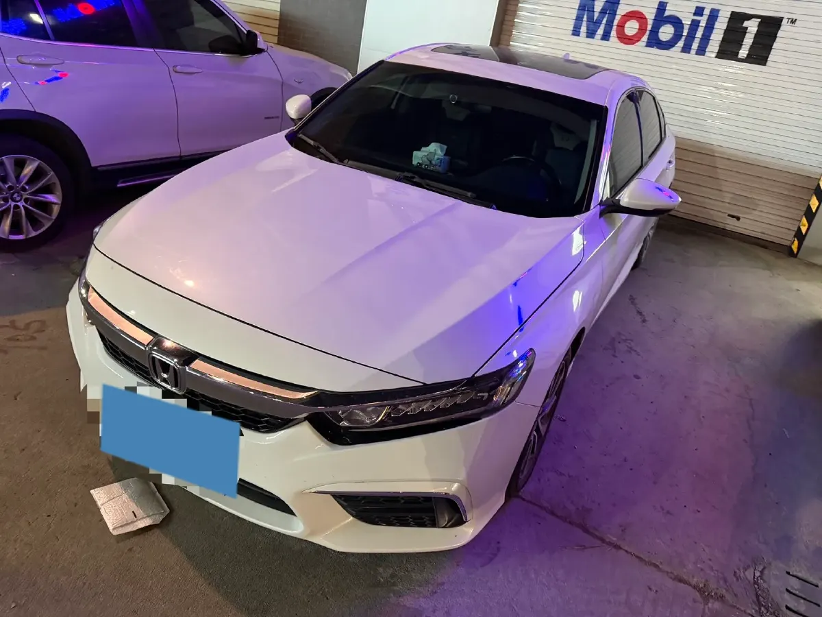 2019 Honda Inspire 1.5T 194HP L4 CVT,autocango,china used car exporter,china ev exporter,chinese used car exporter,chinese used ev exporter