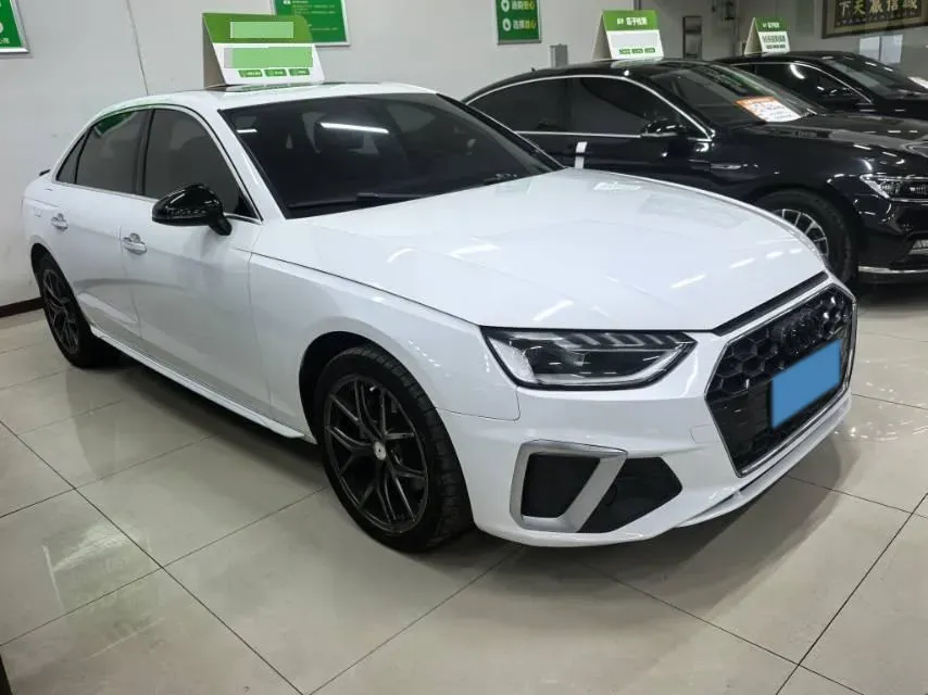 2020 Audi A4L 2.0T 190HP L4 7DCT,autocango,china used car exporter,china ev exporter,chinese used car exporter,chinese used ev exporter