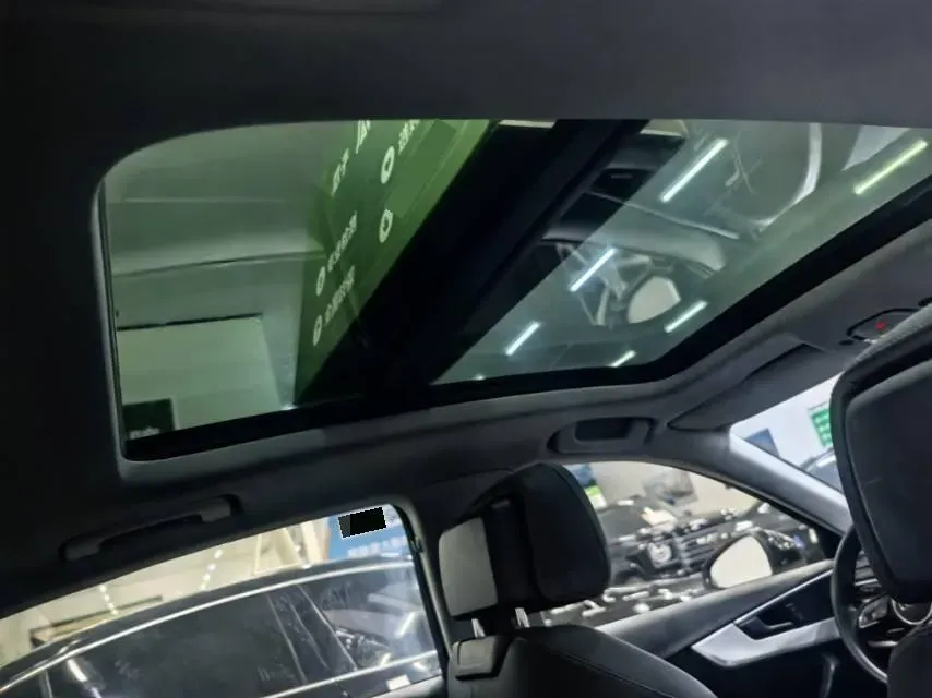 2020 Audi A4L 2.0T 190HP L4 7DCT,autocango,china used car exporter,china ev exporter,chinese used car exporter,chinese used ev exporter