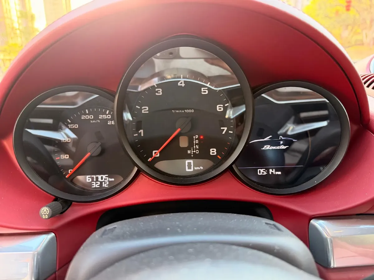 2018 Porsche 718 2.0T 250HP H4 7DCT,autocango,china used car exporter,china ev exporter,chinese used car exporter,chinese used ev exporter