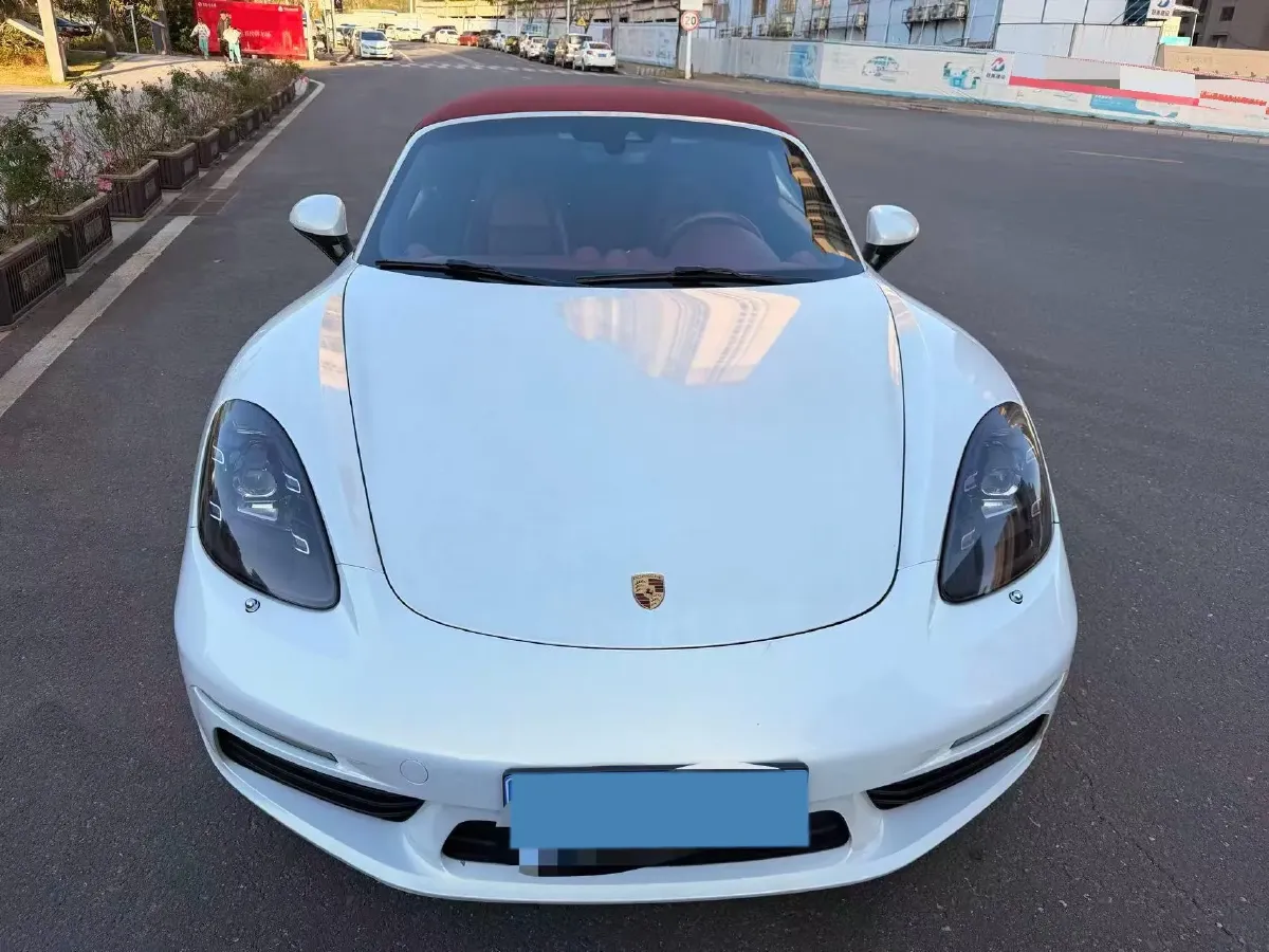 2018 Porsche 718 2.0T 250HP H4 7DCT,autocango,china used car exporter,china ev exporter,chinese used car exporter,chinese used ev exporter