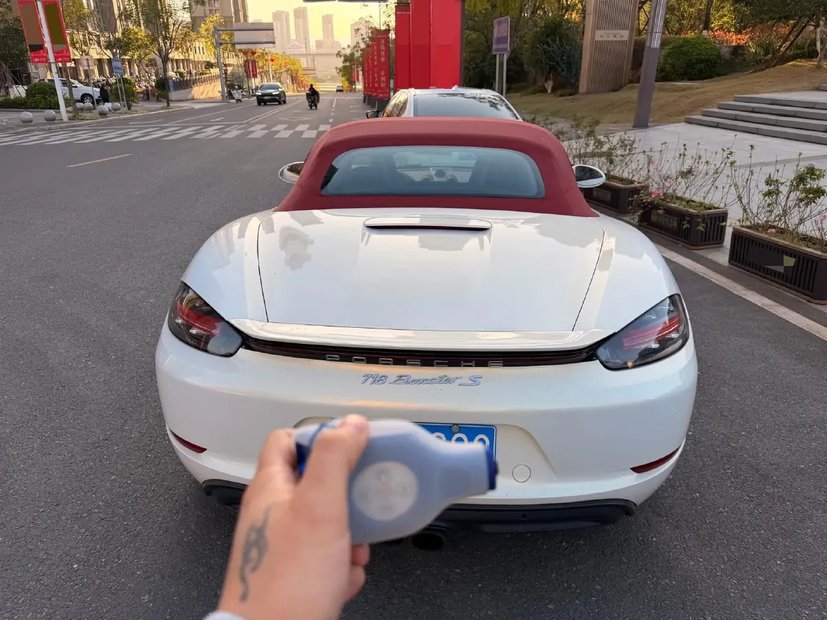 2018 Porsche 718 2.0T 250HP H4 7DCT,autocango,china used car exporter,china ev exporter,chinese used car exporter,chinese used ev exporter