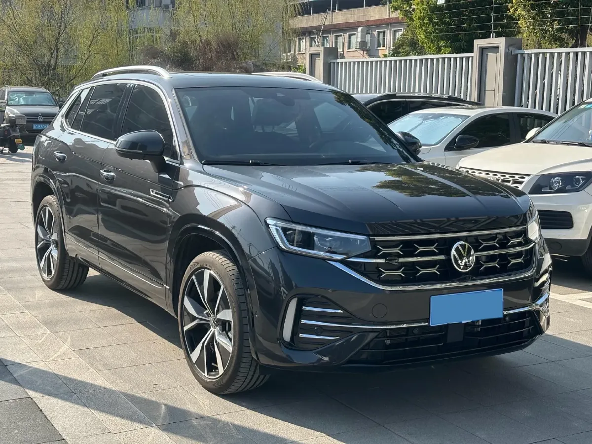2024 Volkswagen Tayron 2.0T 220HP L4 7DCT,autocango,china used car exporter,china ev exporter,chinese used car exporter,chinese used ev exporter