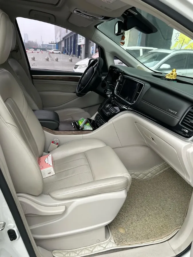 2018 GAC Trumpchi M8 2.0T 201HP L4 6AT,autocango,china used car exporter,china ev exporter,chinese used car exporter,chinese used ev exporter