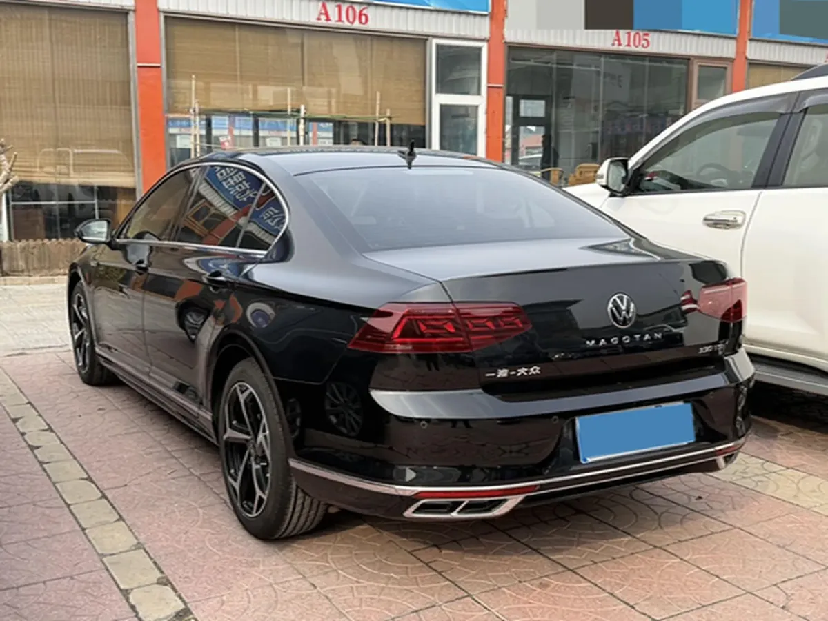 2024 Volkswagen Magotan 2.0T 186HP L4 7DCT,autocango,china used car exporter,china ev exporter,chinese used car exporter,chinese used ev exporter