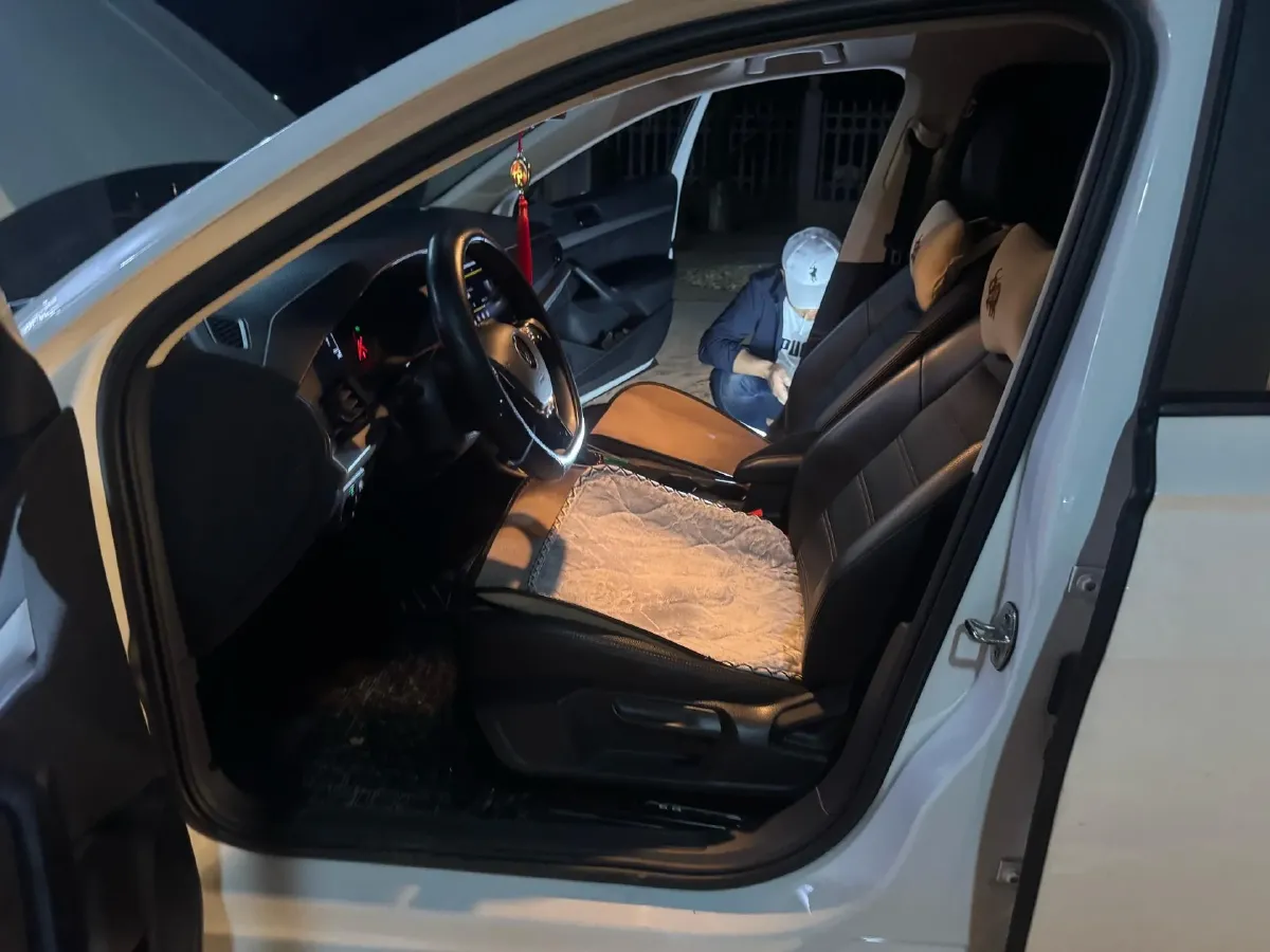 2021 Volkswagen Lavida 1.5L 113HP L4 6AT,autocango,china used car exporter,china ev exporter,chinese used car exporter,chinese used ev exporter