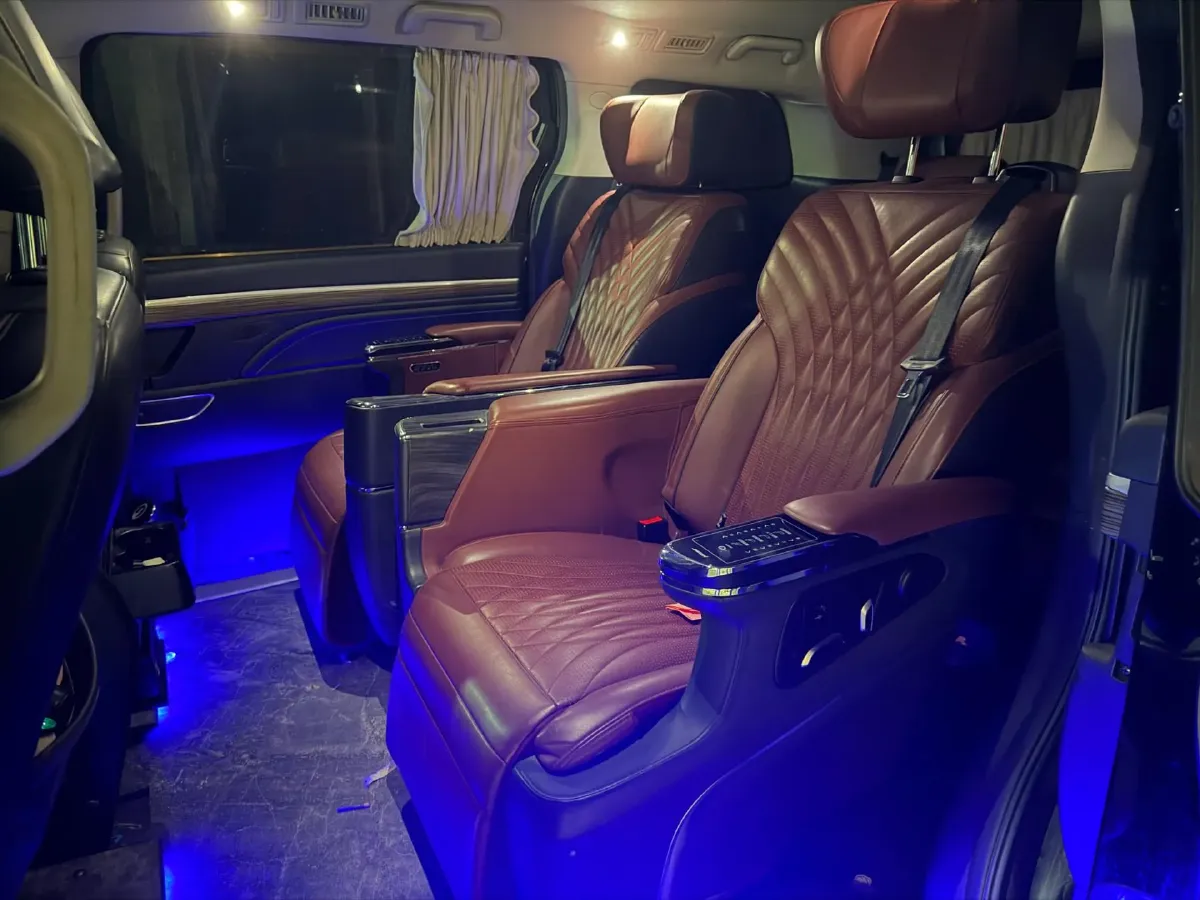 2023 GAC Trumpchi M8 2.0T 252HP L4 8AT,autocango,china used car exporter,china ev exporter,chinese used car exporter,chinese used ev exporter