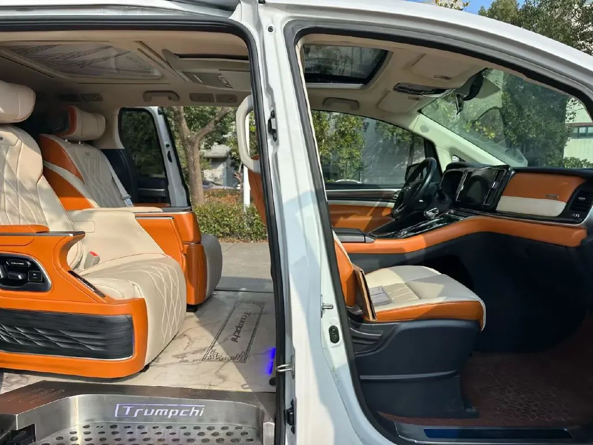 2023 GAC Trumpchi M8 2.0T 252HP L4 8AT,autocango,china used car exporter,china ev exporter,chinese used car exporter,chinese used ev exporter