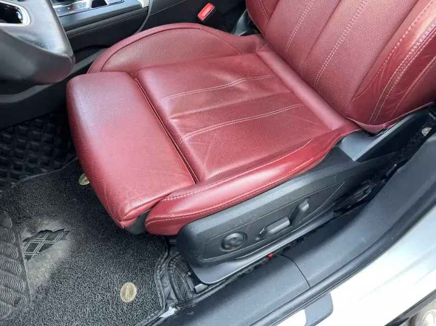 2023 Audi A4L 2.0T 190HP L4 7DCT,autocango,china used car exporter,china ev exporter,chinese used car exporter,chinese used ev exporter