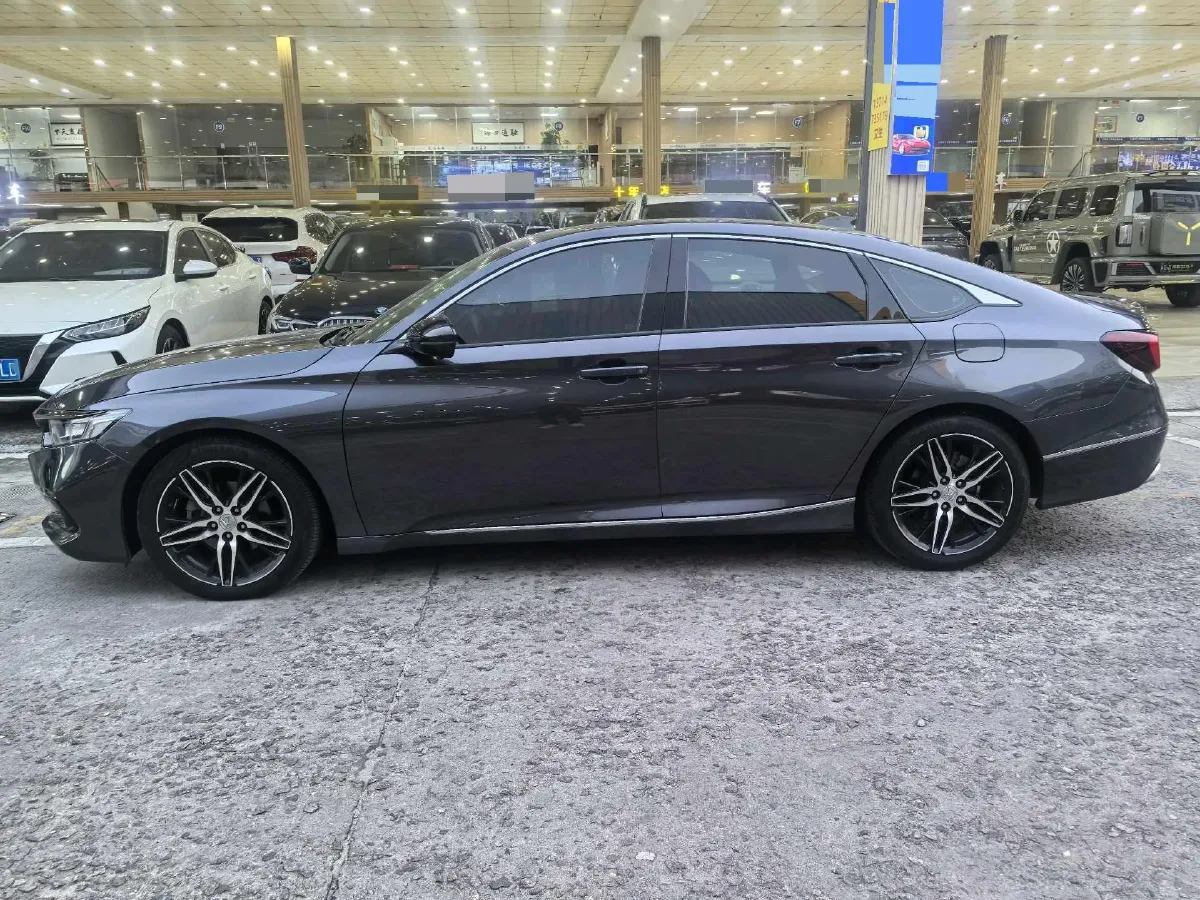 2022 Honda Accord 1.5T 194HP L4 CVT,autocango,china used car exporter,china ev exporter,chinese used car exporter,chinese used ev exporter