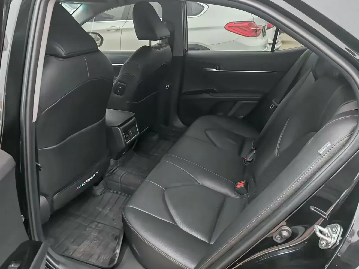 2023 Toyota Camry 2.0L 177HP L4 CVT,autocango,china used car exporter,china ev exporter,chinese used car exporter,chinese used ev exporter