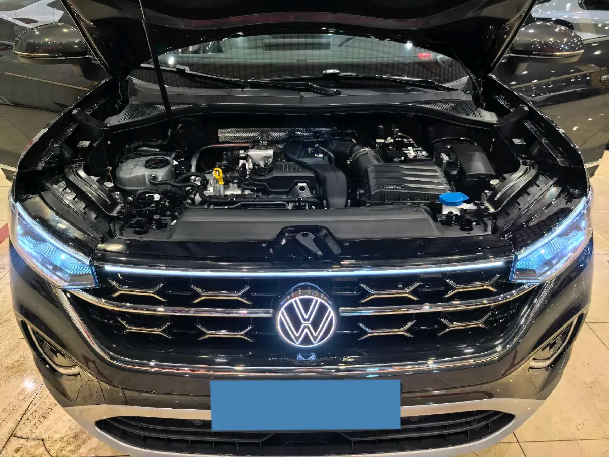 2024 Volkswagen Tayron 1.5T 160HP L4 7DCT,autocango,china used car exporter,china ev exporter,chinese used car exporter,chinese used ev exporter