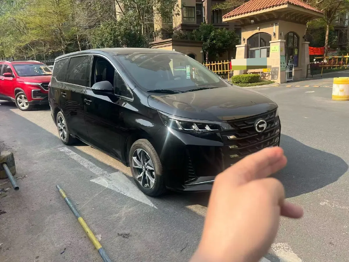 2023 GAC Trumpchi M6 1.5T 177HP L4 7DCT,autocango,china used car exporter,china ev exporter,chinese used car exporter,chinese used ev exporter