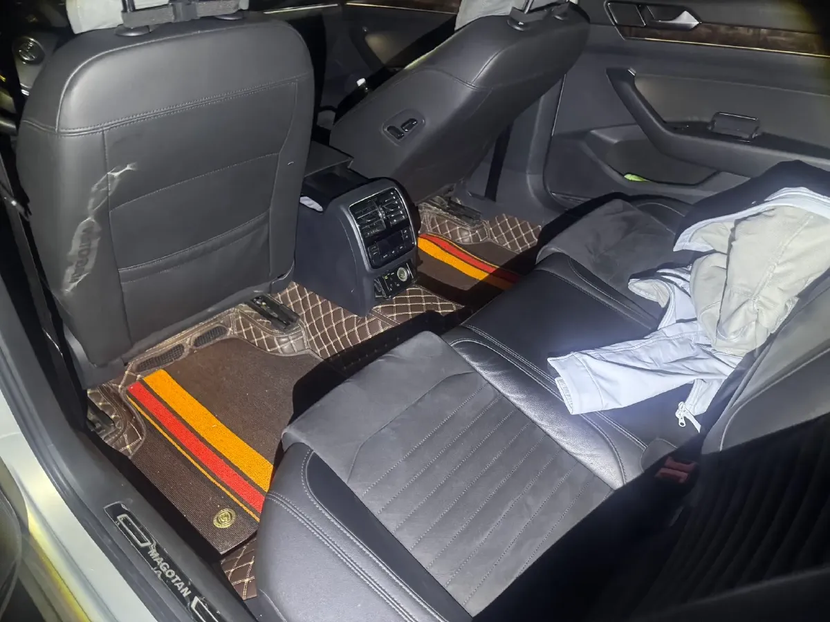 2018 Volkswagen Magotan 1.8T 180HP L4 7DCT,autocango,china used car exporter,china ev exporter,chinese used car exporter,chinese used ev exporter