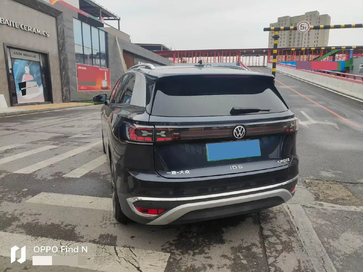 2022 Volkswagen ID.6 Crozz BEV 62.6KWH,autocango,china used car exporter,china ev exporter,chinese used car exporter,chinese used ev exporter