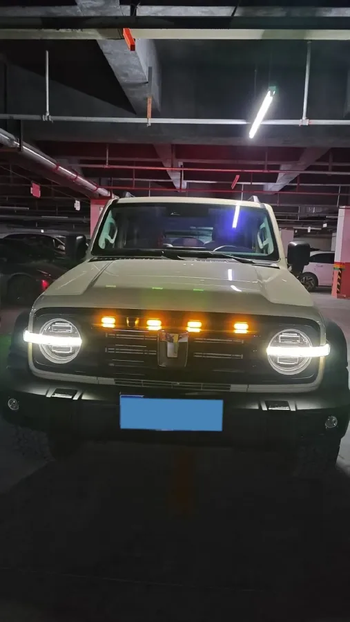 2025 Tank 300 2.4T 186HP L4 9AT,autocango,china used car exporter,china ev exporter,chinese used car exporter,chinese used ev exporter