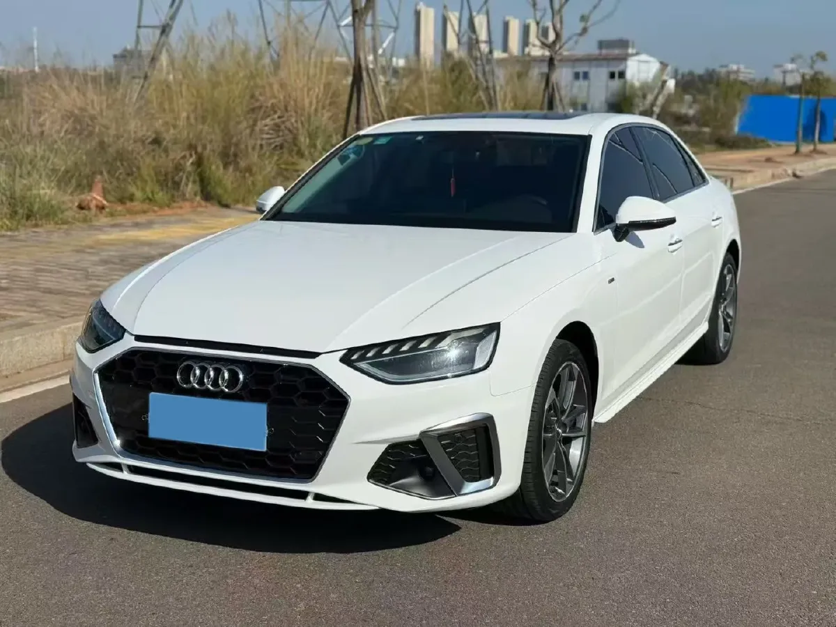 2020 Audi A4L 2.0T 190HP L4 7DCT,autocango,china used car exporter,china ev exporter,chinese used car exporter,chinese used ev exporter