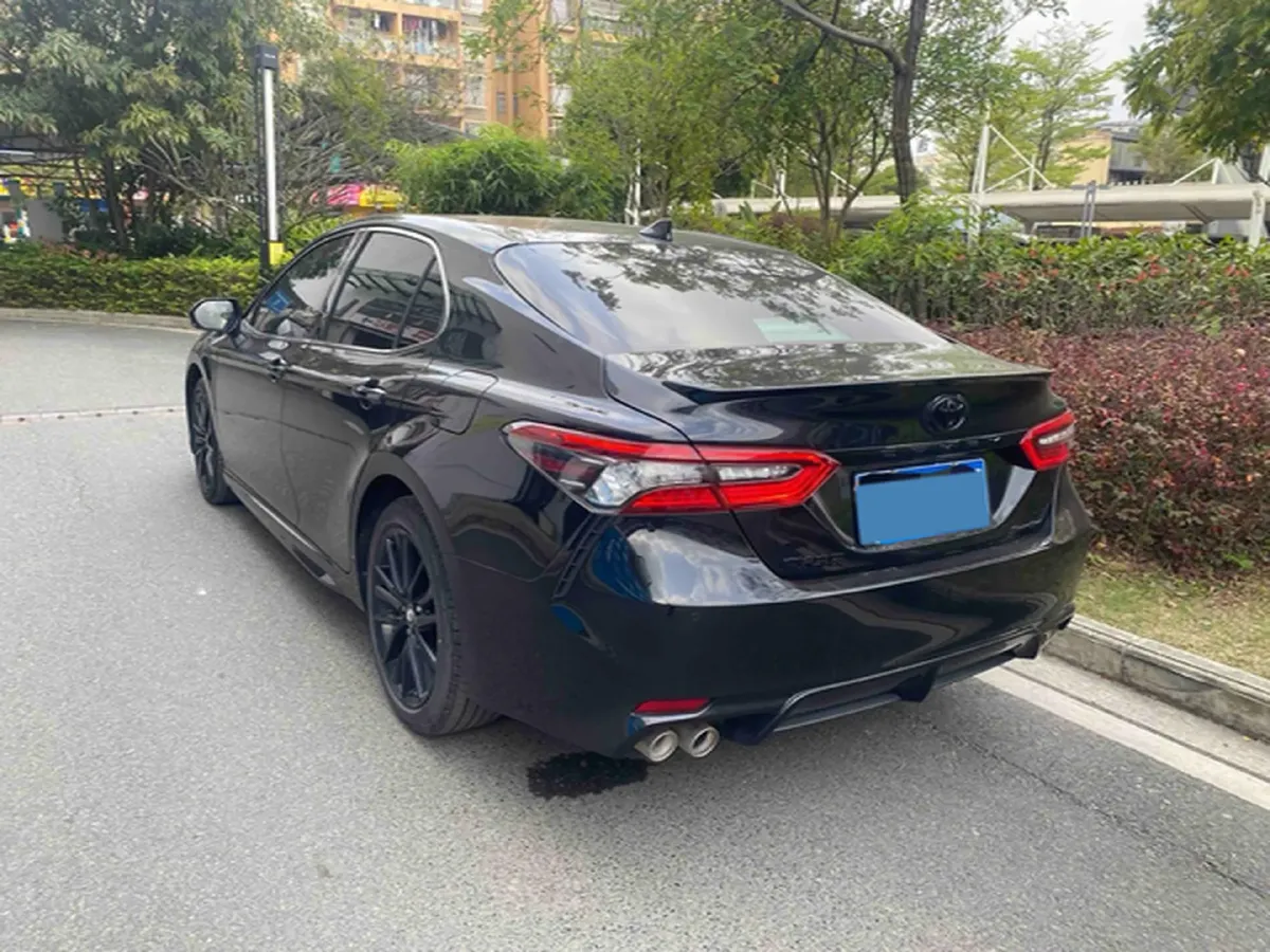 2023 Toyota Camry 2.5L 207HP L4 8AT,autocango,china used car exporter,china ev exporter,chinese used car exporter,chinese used ev exporter