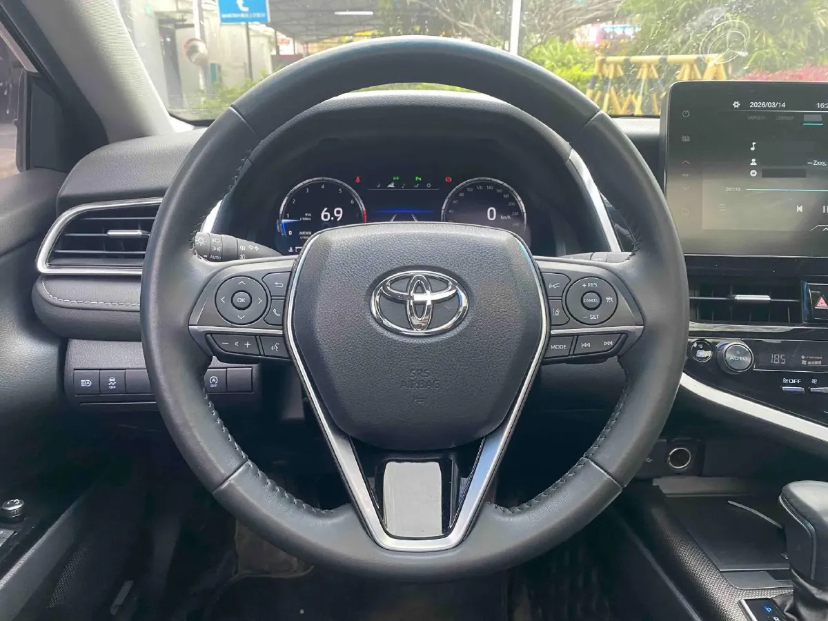 2023 Toyota Camry 2.5L 207HP L4 8AT,autocango,china used car exporter,china ev exporter,chinese used car exporter,chinese used ev exporter