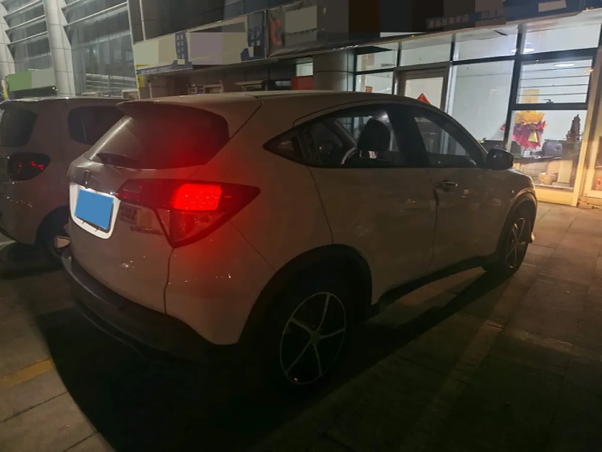 2020 Honda Vezel 1.5L 131HP L4 CVT,autocango,china used car exporter,china ev exporter,chinese used car exporter,chinese used ev exporter