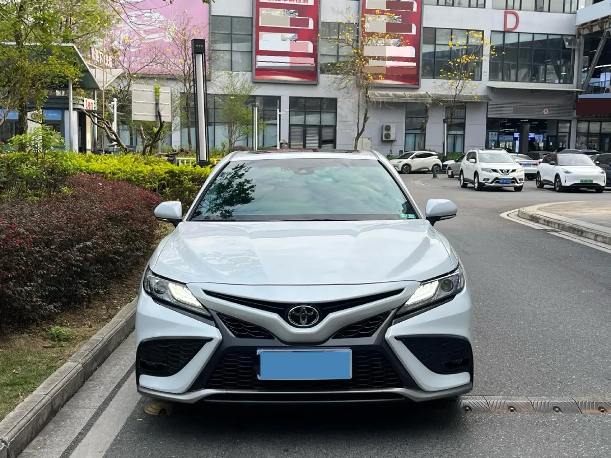2022 Toyota Camry 2.0L 178HP L4 CVT,autocango,china used car exporter,china ev exporter,chinese used car exporter,chinese used ev exporter