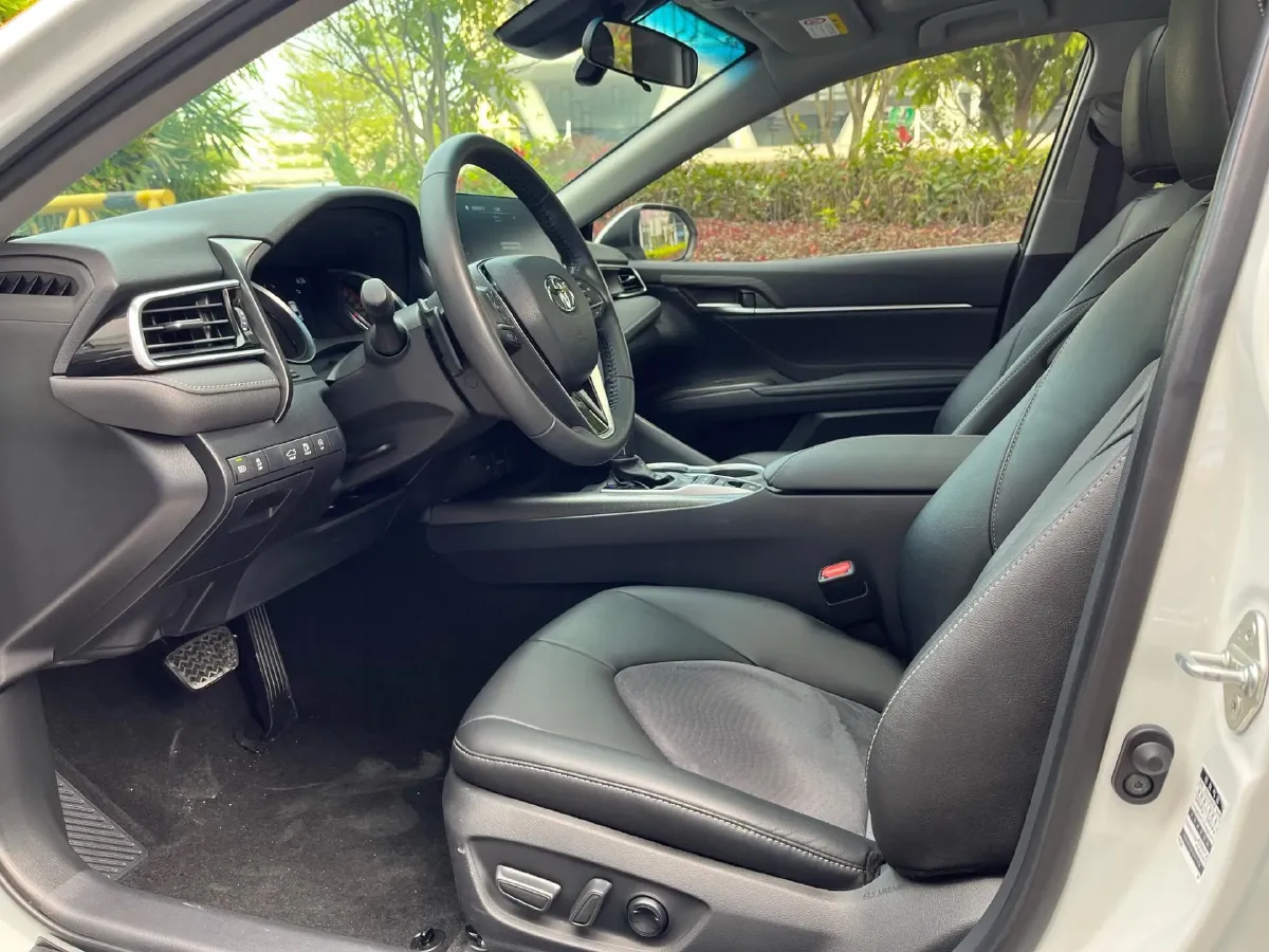 2022 Toyota Camry 2.0L 178HP L4 CVT,autocango,china used car exporter,china ev exporter,chinese used car exporter,chinese used ev exporter