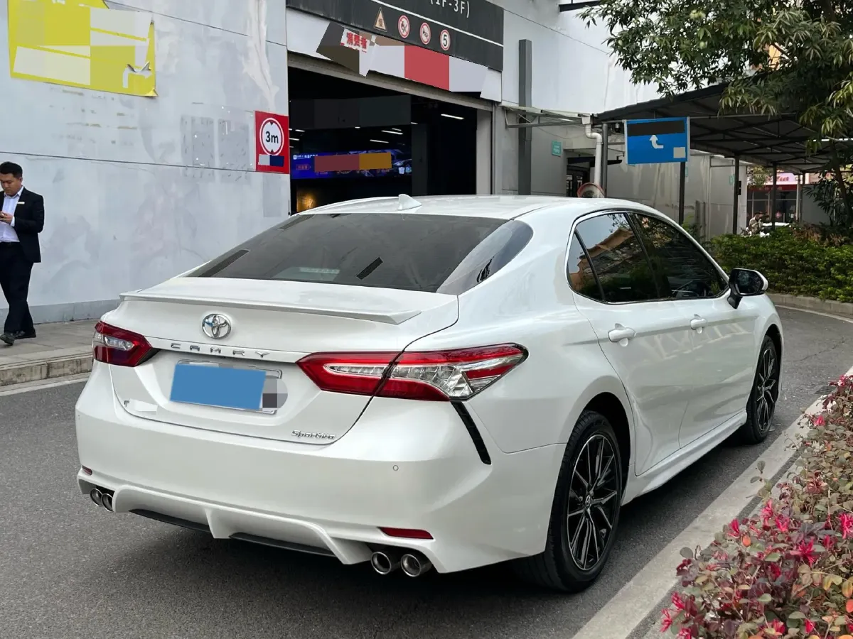 2022 Toyota Camry 2.0L 178HP L4 CVT,autocango,china used car exporter,china ev exporter,chinese used car exporter,chinese used ev exporter