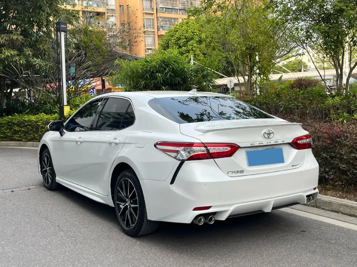 2022 Toyota Camry 2.0L 178HP L4 CVT,autocango,china used car exporter,china ev exporter,chinese used car exporter,chinese used ev exporter