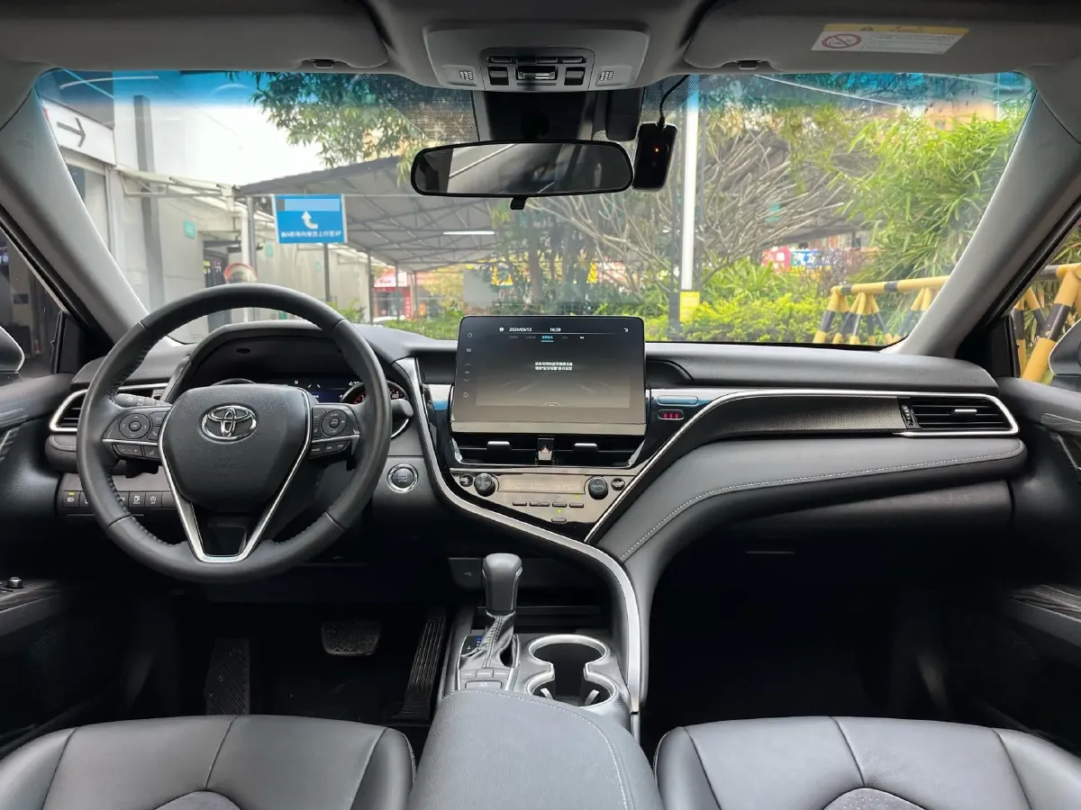 2022 Toyota Camry 2.0L 178HP L4 CVT,autocango,china used car exporter,china ev exporter,chinese used car exporter,chinese used ev exporter